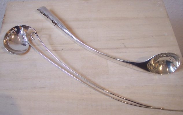 Zilveren geboortelepels met naam en geboortedatum